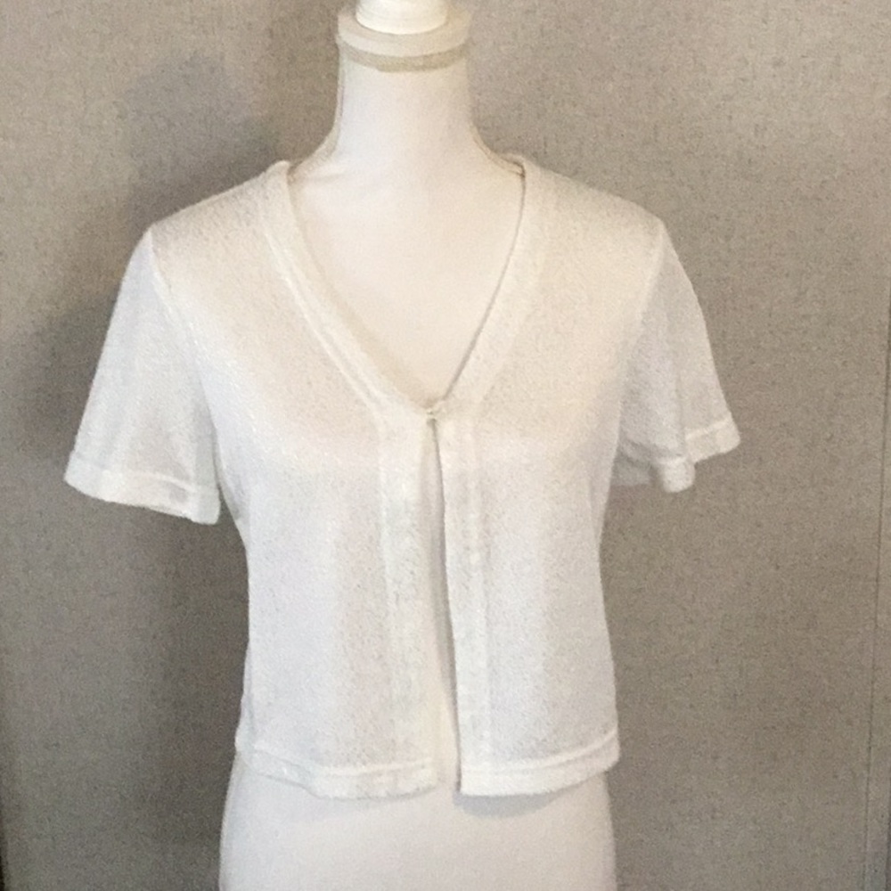 Vintage Petite Focus white blouse-cover size Medium
